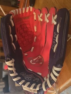 Rawlings Pink and Navy Youth T-ball Glove 9 Inch